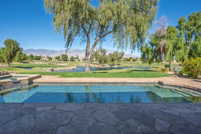 33 ViA Las Flores, Rancho Mirage, CA 92270