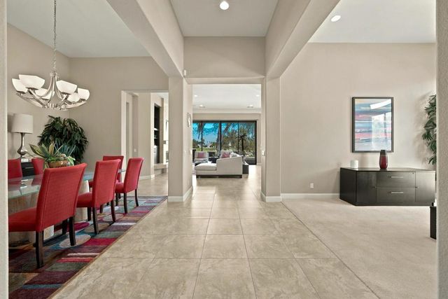 33 ViA Las Flores, Rancho Mirage, CA 92270