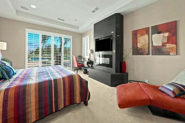 33 ViA Las Flores, Rancho Mirage, CA 92270