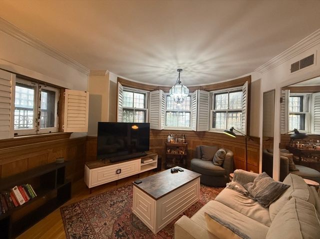 280 Commonwealth Ave G9, Boston, MA 02116