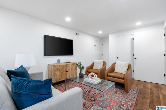 428 TROUSDALE STREET, Vestavia Hills, AL 35216