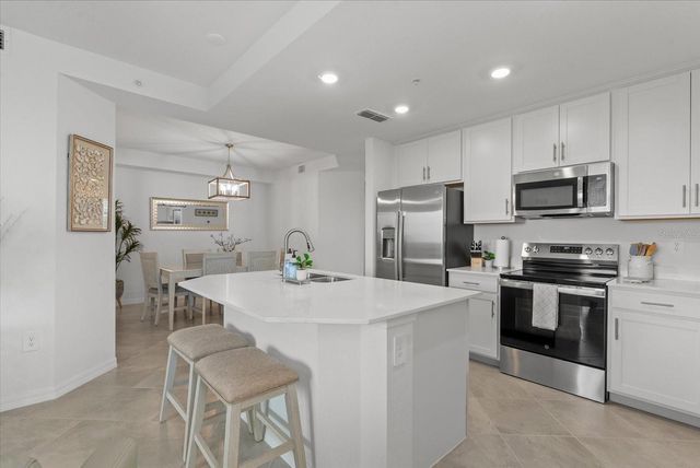 17570 OPAL SAND DRIVE 201, Venice, FL 34293