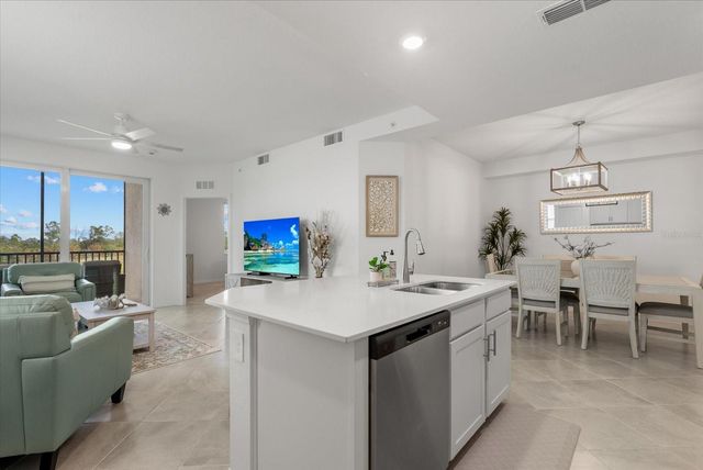 17570 OPAL SAND DRIVE 201, Venice, FL 34293
