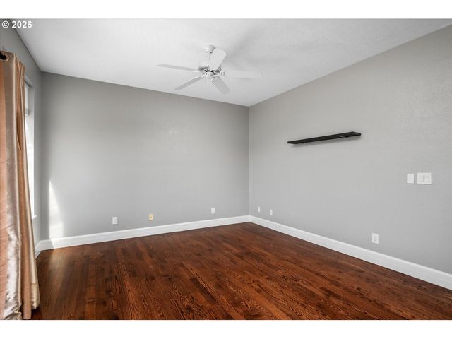 16653 Nw Paddington Dr, Beaverton, OR 97006