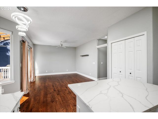 16653 Nw Paddington Dr, Beaverton, OR 97006