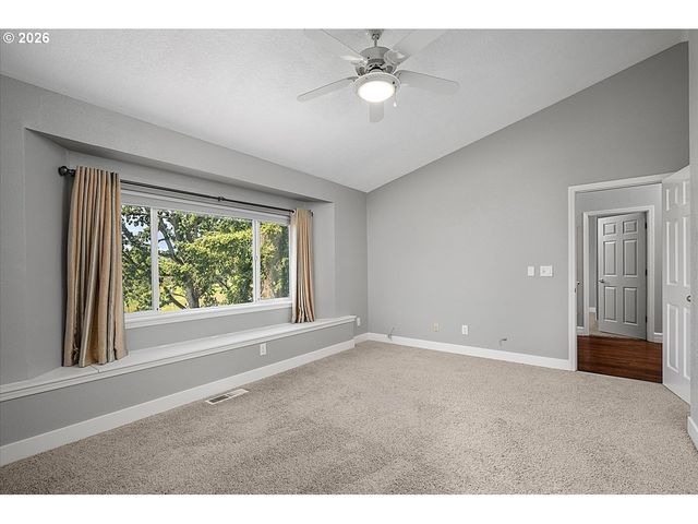 16653 Nw Paddington Dr, Beaverton, OR 97006