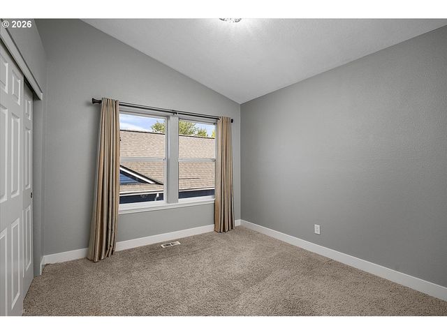 16653 Nw Paddington Dr, Beaverton, OR 97006