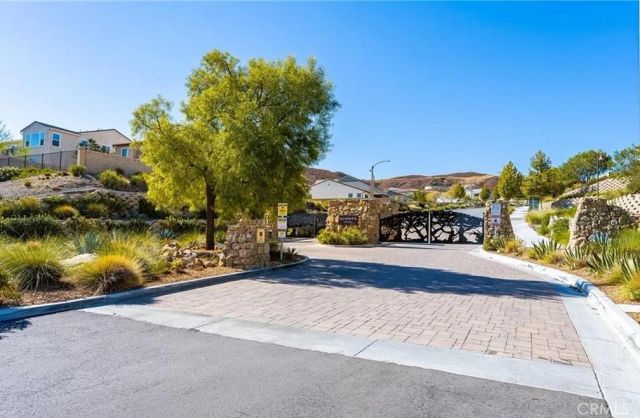 25140 Golden Maple Drive, Canyon Country, CA 91321