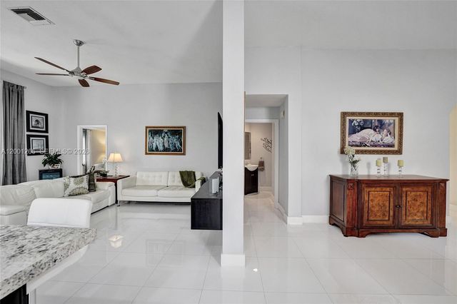 1445 NW 143rd Ave, Pembroke Pines, FL 33028