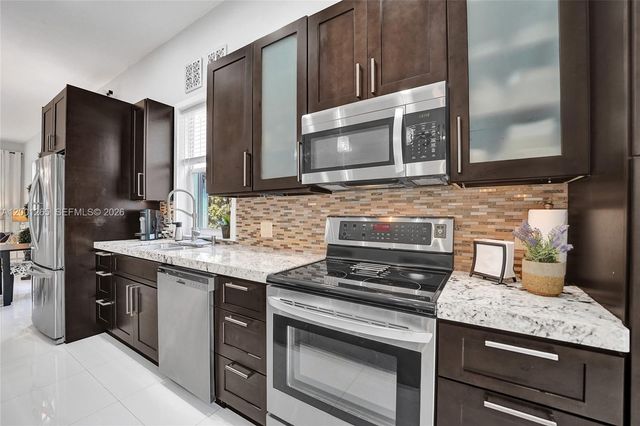 1445 NW 143rd Ave, Pembroke Pines, FL 33028