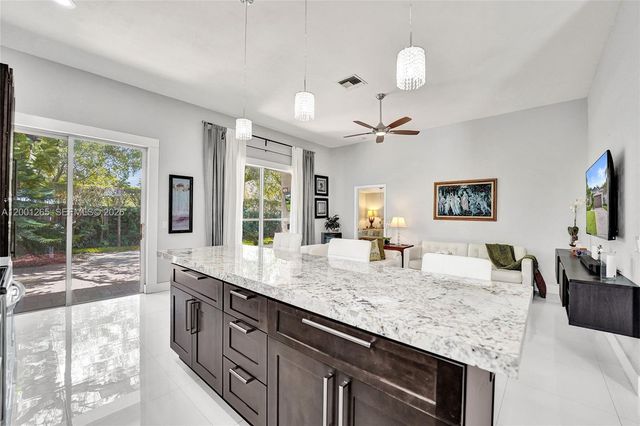 1445 NW 143rd Ave, Pembroke Pines, FL 33028