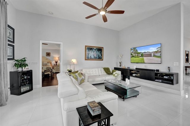 1445 NW 143rd Ave, Pembroke Pines, FL 33028