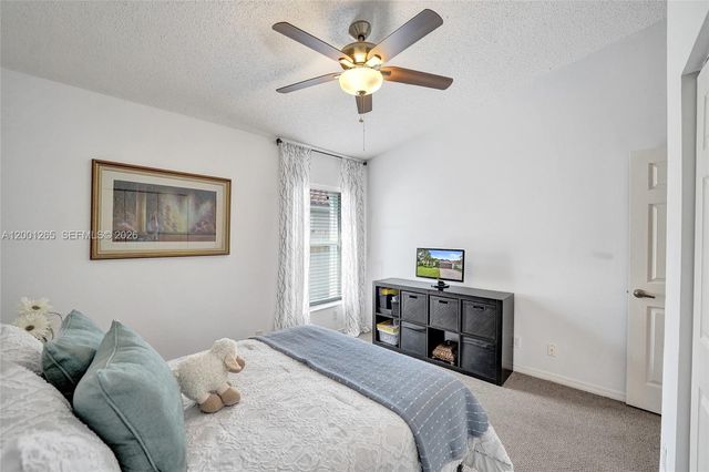 1445 NW 143rd Ave, Pembroke Pines, FL 33028