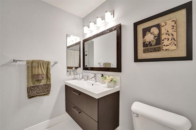 1445 NW 143rd Ave, Pembroke Pines, FL 33028