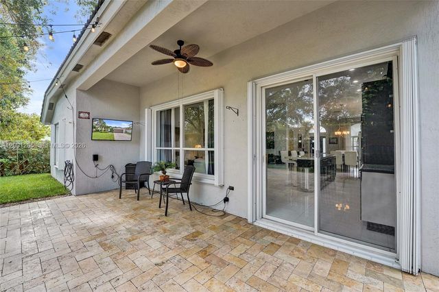 1445 NW 143rd Ave, Pembroke Pines, FL 33028