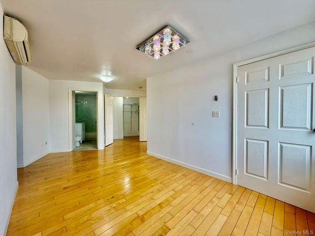 82-15 Queens Boulevard PH-B, Elmhurst, NY 11373