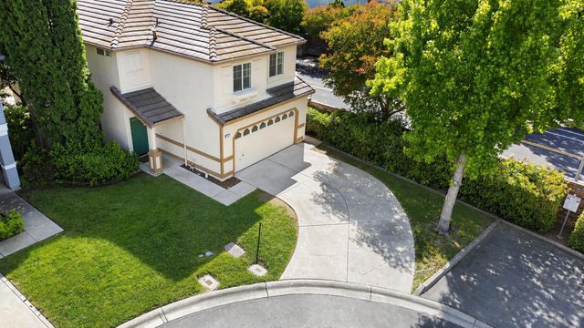 5310 PRIVET Ln, Elk Grove, CA 95758