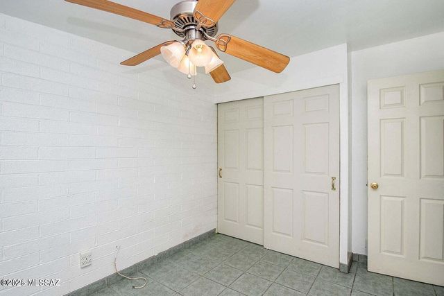 550 W Calle Garcia, Tucson, AZ 85706