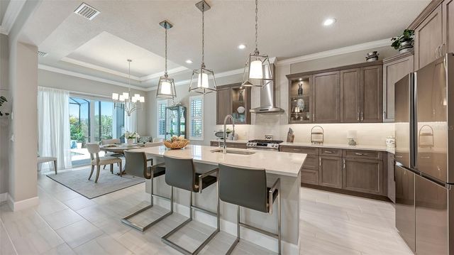 7724 SANDHILL LAKE DRIVE, Sarasota, FL 34241