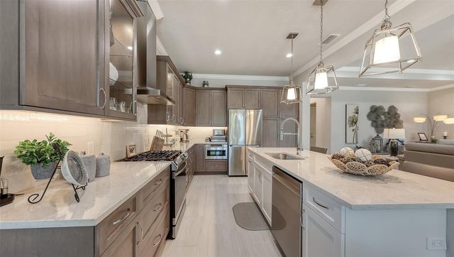 7724 SANDHILL LAKE DRIVE, Sarasota, FL 34241