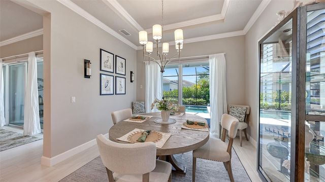 7724 SANDHILL LAKE DRIVE, Sarasota, FL 34241