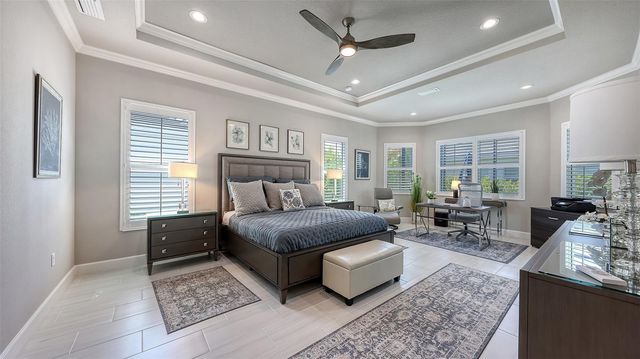 7724 SANDHILL LAKE DRIVE, Sarasota, FL 34241