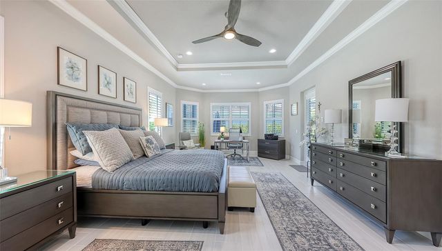 7724 SANDHILL LAKE DRIVE, Sarasota, FL 34241
