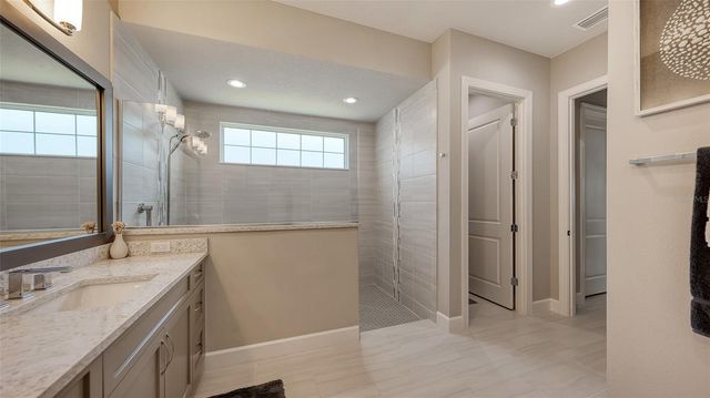 7724 SANDHILL LAKE DRIVE, Sarasota, FL 34241