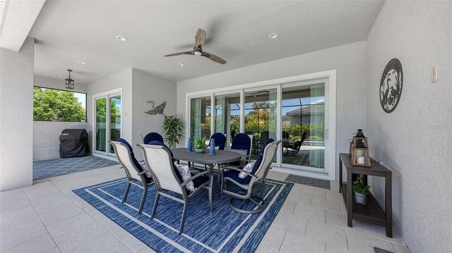 7724 SANDHILL LAKE DRIVE, Sarasota, FL 34241