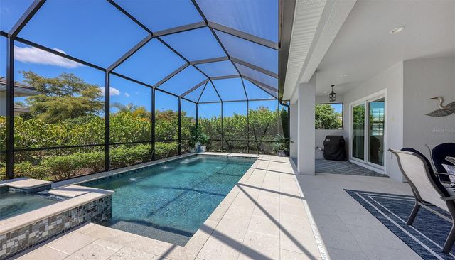 7724 SANDHILL LAKE DRIVE, Sarasota, FL 34241