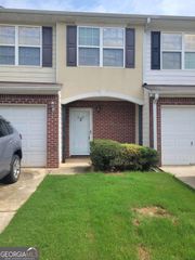 748 Georgetown Court, Jonesboro, GA 30236