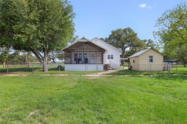 3004 County Road 310, Caldwell, TX 77836