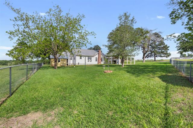 3004 County Road 310, Caldwell, TX 77836