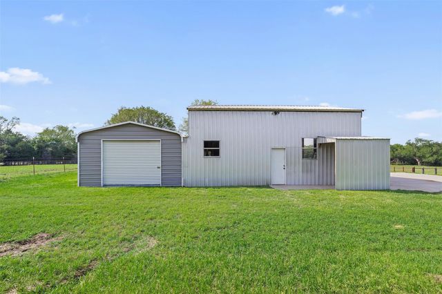 3004 County Road 310, Caldwell, TX 77836