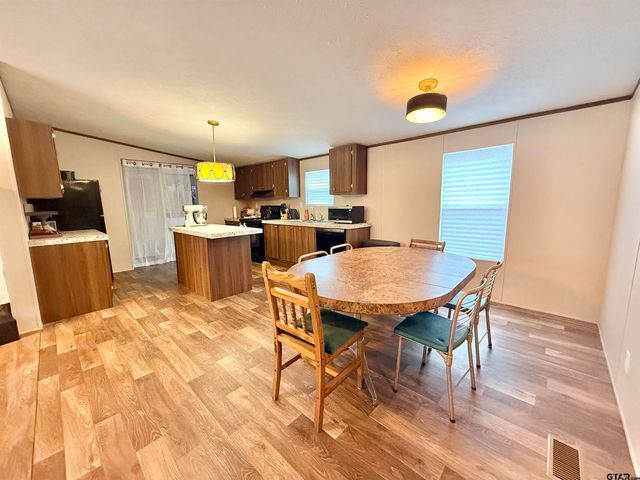 2280 CR 4216, Jacksonville, TX 75766