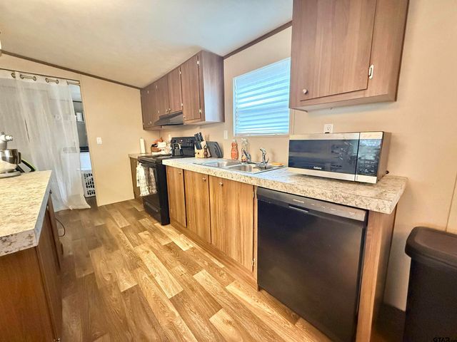 2280 CR 4216, Jacksonville, TX 75766