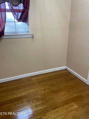 807 Lafollette Dr Drive, Maryville, TN 37801