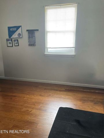 807 Lafollette Dr Drive, Maryville, TN 37801