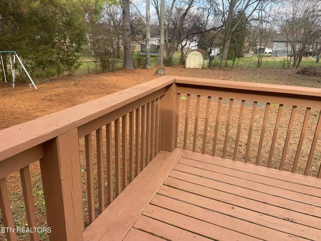 807 Lafollette Dr Drive, Maryville, TN 37801