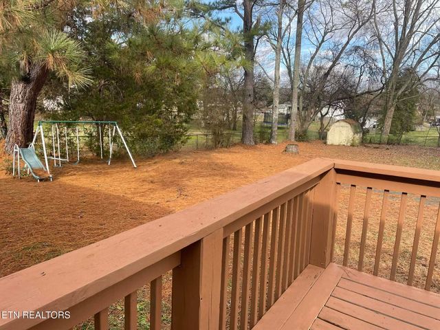 807 Lafollette Dr Drive, Maryville, TN 37801