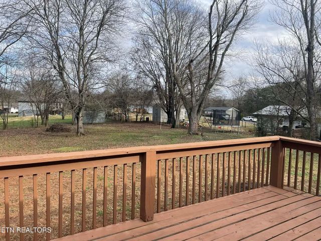 807 Lafollette Dr Drive, Maryville, TN 37801