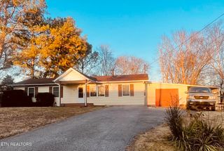 807 Lafollette Dr Drive, Maryville, TN 37801