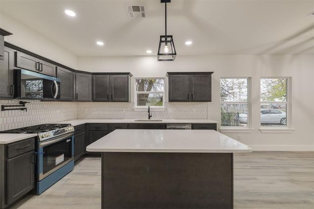 913 SE 43rd Street, Oklahoma City, OK 73129