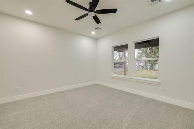 913 SE 43rd Street, Oklahoma City, OK 73129