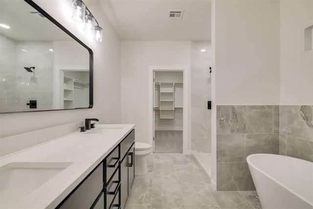 913 SE 43rd Street, Oklahoma City, OK 73129