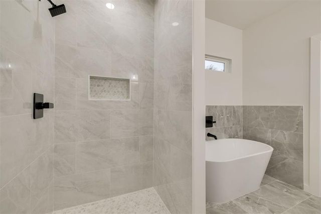 913 SE 43rd Street, Oklahoma City, OK 73129