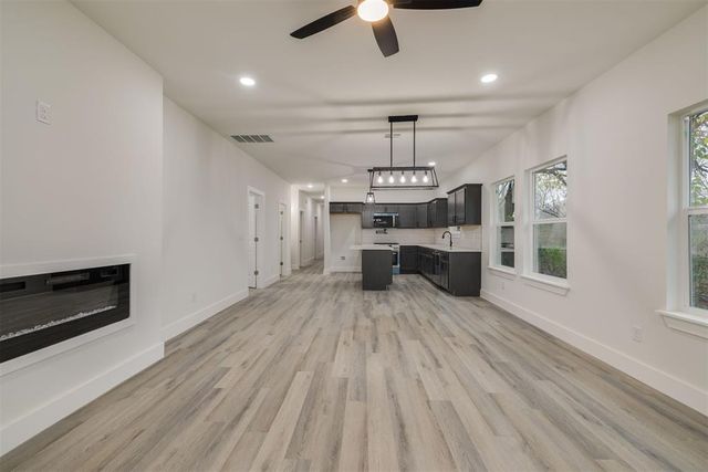 913 SE 43rd Street, Oklahoma City, OK 73129