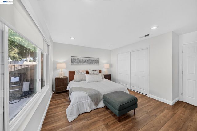32245 Chechester Dr, Union City, CA 94587