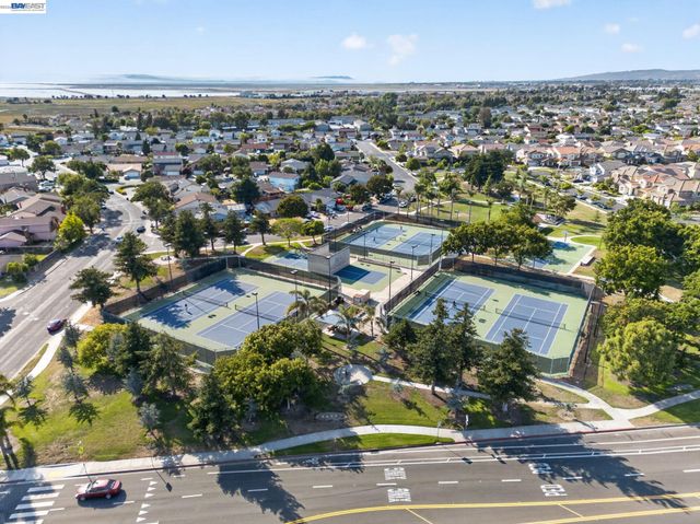 32245 Chechester Dr, Union City, CA 94587