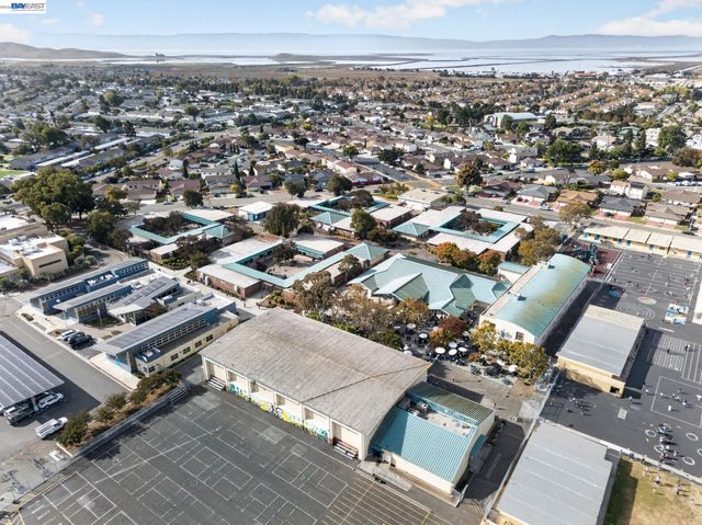 32245 Chechester Dr, Union City, CA 94587